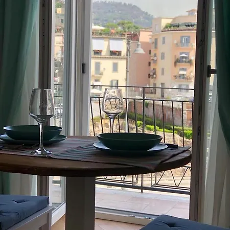 Historia Apartment *