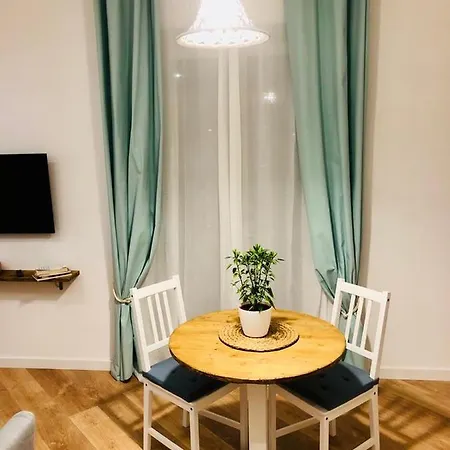 Apartment Historia *